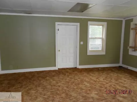 168 E Wilson St, Saint Johns, MI 48879 photo 5