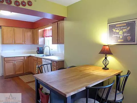 1102 Woodside, Haslett, MI 48840 photo 6