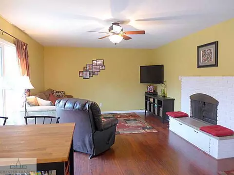 1102 Woodside, Haslett, MI 48840 photo 7