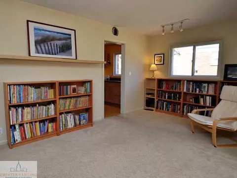 2203 Barstow Rd, Lansing, MI 48906 photo 6