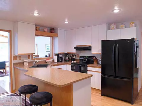 8175 Hunter Rd, Bath, MI 48808 photo 15