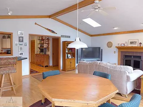 8175 Hunter Rd, Bath, MI 48808 photo 5