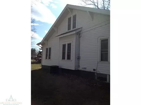 148 E Pine St, Elsie, MI 48831 photo 4