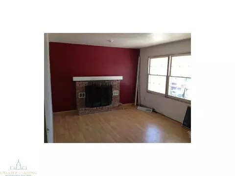 535 Haslett, Williamston, MI 48895 photo 5