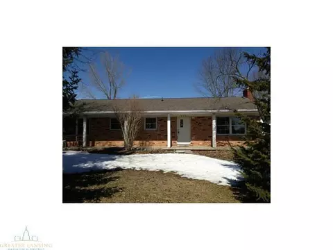 535 Haslett, Williamston, MI 48895 photo 2