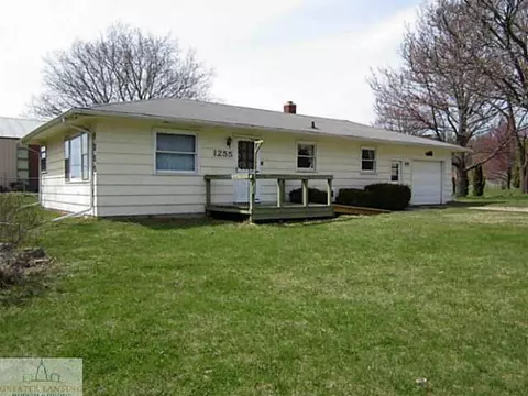 1255 E Webb Rd, Dewitt, MI 48820 photo 1