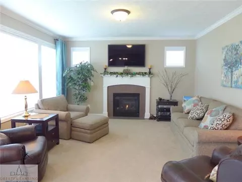 4255 Lavender Ln, Dewitt, MI 48820 photo 3