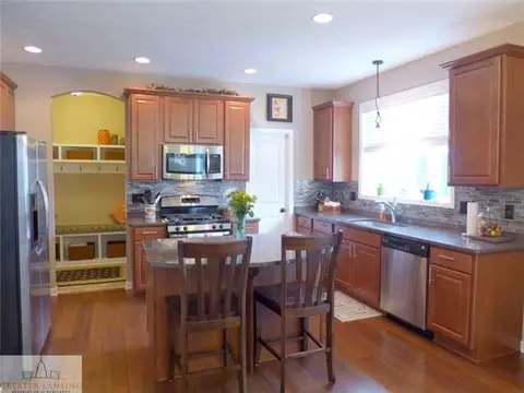 4255 Lavender Ln, Dewitt, MI 48820 photo 6