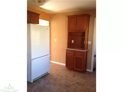 602 Devon, Eaton Rapids, MI 48827 photo 3