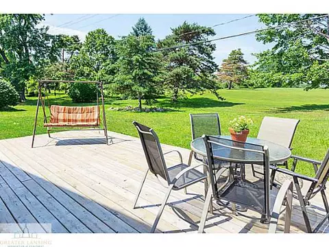 1112 Haslett Rd, Haslett, MI 48840 photo 14