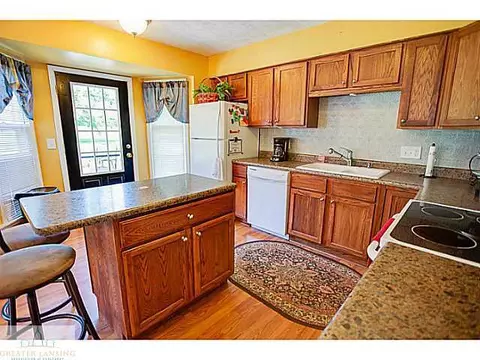 1112 Haslett Rd, Haslett, MI 48840 photo 3