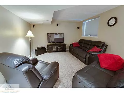 10719 W Howe Rd, Eagle, MI 48822 photo 16