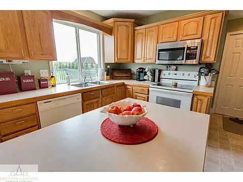 10719 W Howe Rd, Eagle, MI 48822 photo 7
