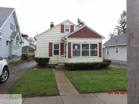 1028 E Hazel St, Lansing, MI 48912 photo 1