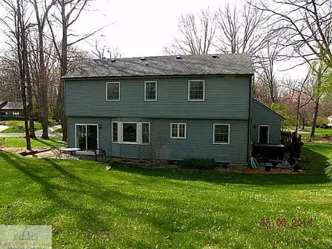 249 Vicksburg Dr, Lansing, MI 48917 photo 25
