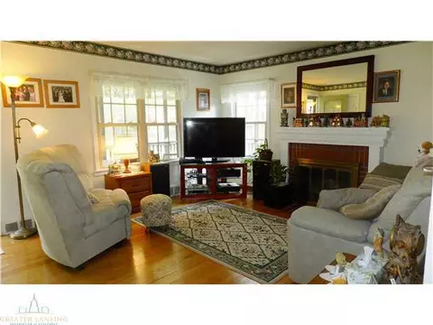 8788 E State Rd, Haslett, MI 48840 photo 4