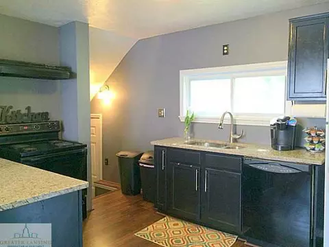 302 W Washington, Dewitt, MI 48820 photo 9