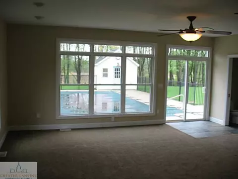14841 S State, Perry, MI 48872 photo 3