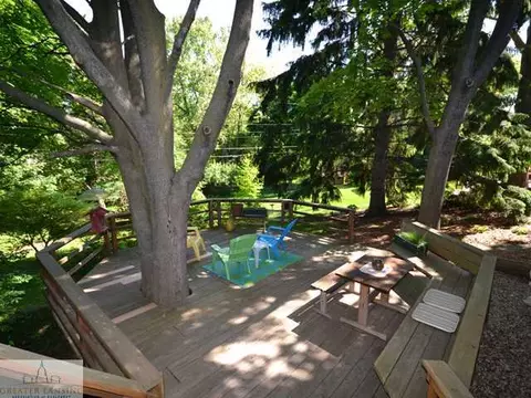 2012 Lagoon Dr, Okemos, MI 48864 photo 22