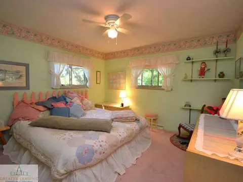 2012 Lagoon Dr, Okemos, MI 48864 photo 12