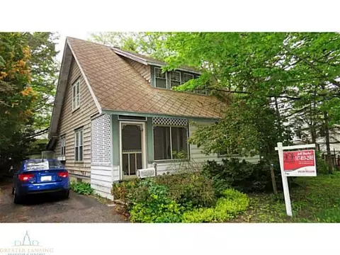 210 E Hamlin, Eaton Rapids, MI 48827 photo 1