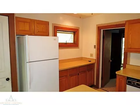 210 E Hamlin, Eaton Rapids, MI 48827 photo 5