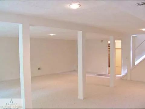 8549 S S Grv, Dewitt, MI 48820 photo 15