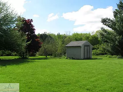 8549 S S Grv, Dewitt, MI 48820 photo 23