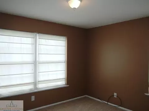 1332 Hosta Ct, Holt, MI 48842 photo 12