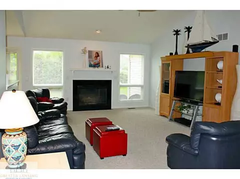 2240 Beechnut Trl, Holt, MI 48842 photo 8