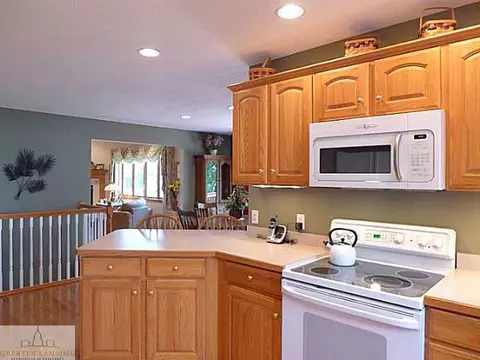 3340 Hidden Ridge Dr, Dewitt, MI 48820 photo 14