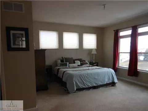 6889 Castleton Dr, Grand Ledge, MI 48837 photo 7