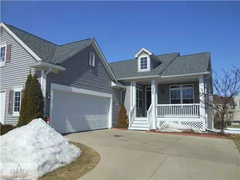 6889 Castleton Dr, Grand Ledge, MI 48837 photo 1