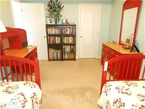 6889 Castleton Dr, Grand Ledge, MI 48837 photo 20