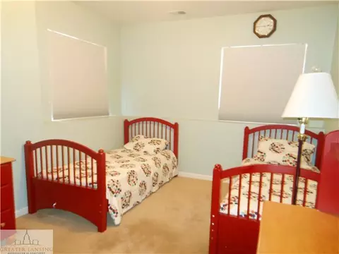 6889 Castleton Dr, Grand Ledge, MI 48837 photo 19
