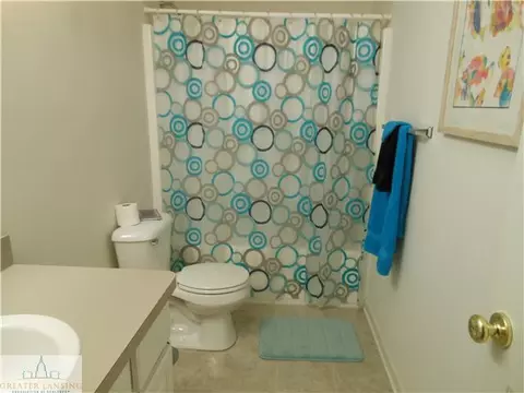 6889 Castleton Dr, Grand Ledge, MI 48837 photo 23