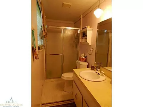 2126 Mark Ave, Lansing, MI 48912 photo 22