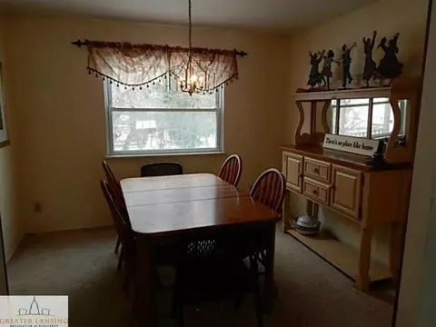 2126 Mark Ave, Lansing, MI 48912 photo 11