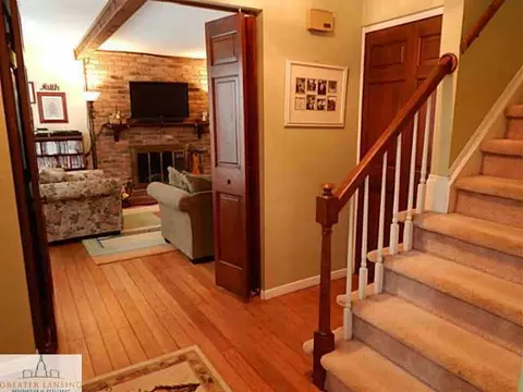 2126 Mark Ave, Lansing, MI 48912 photo 3
