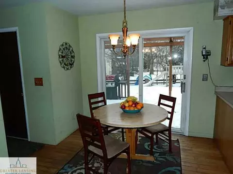 2126 Mark Ave, Lansing, MI 48912 photo 9