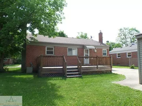 2425 Dillingham, Lansing, MI 48906 photo 4