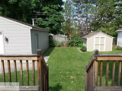 2425 Dillingham, Lansing, MI 48906 photo 25