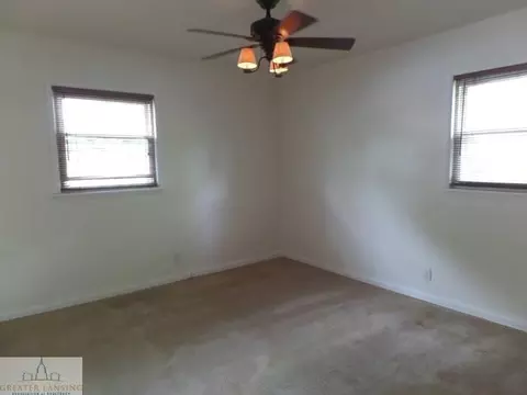 2425 Dillingham, Lansing, MI 48906 photo 15