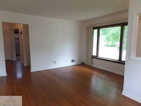 2425 Dillingham, Lansing, MI 48906 photo 8