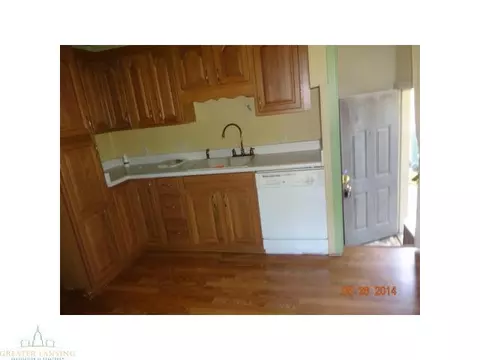 1218 Hapeman St, Lansing, MI 48915 photo 6