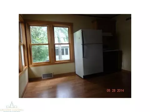 1218 Hapeman St, Lansing, MI 48915 photo 5