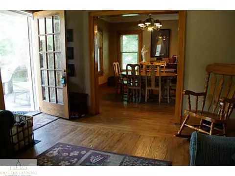 208 E Middle St, Williamston, MI 48895 photo 7