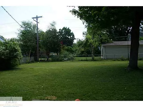 208 E Middle St, Williamston, MI 48895 photo 24