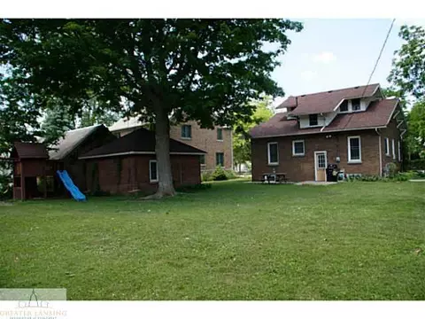 208 E Middle St, Williamston, MI 48895 photo 25
