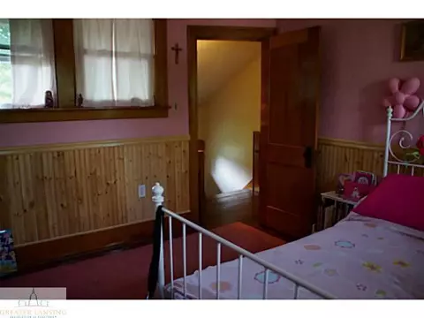 208 E Middle St, Williamston, MI 48895 photo 16